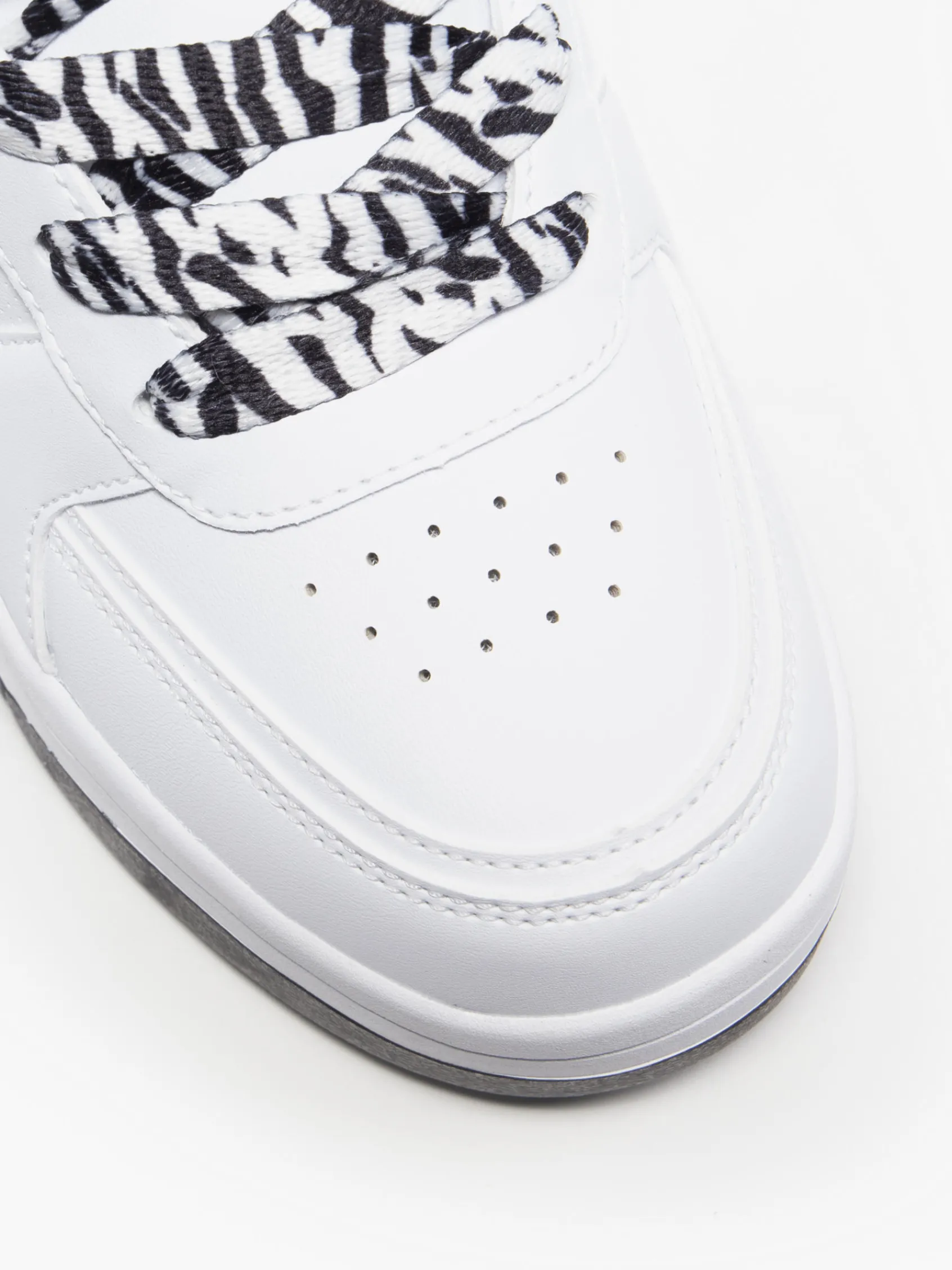 Hot Rebound Heritage Skate White/Black Trainers Women Trainers·Sports Trainers